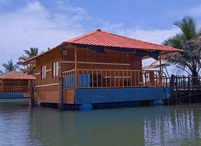 Floating Standard Cottage